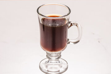 Recipe instruction photo: mixing coffee