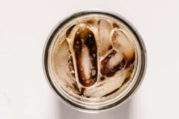 Recipe instruction photo: add ingredients to shaker