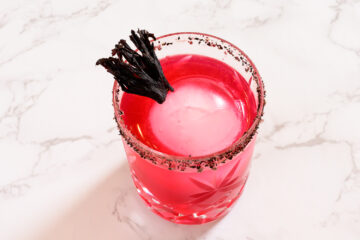 Recipe instruction photo: serve margarita